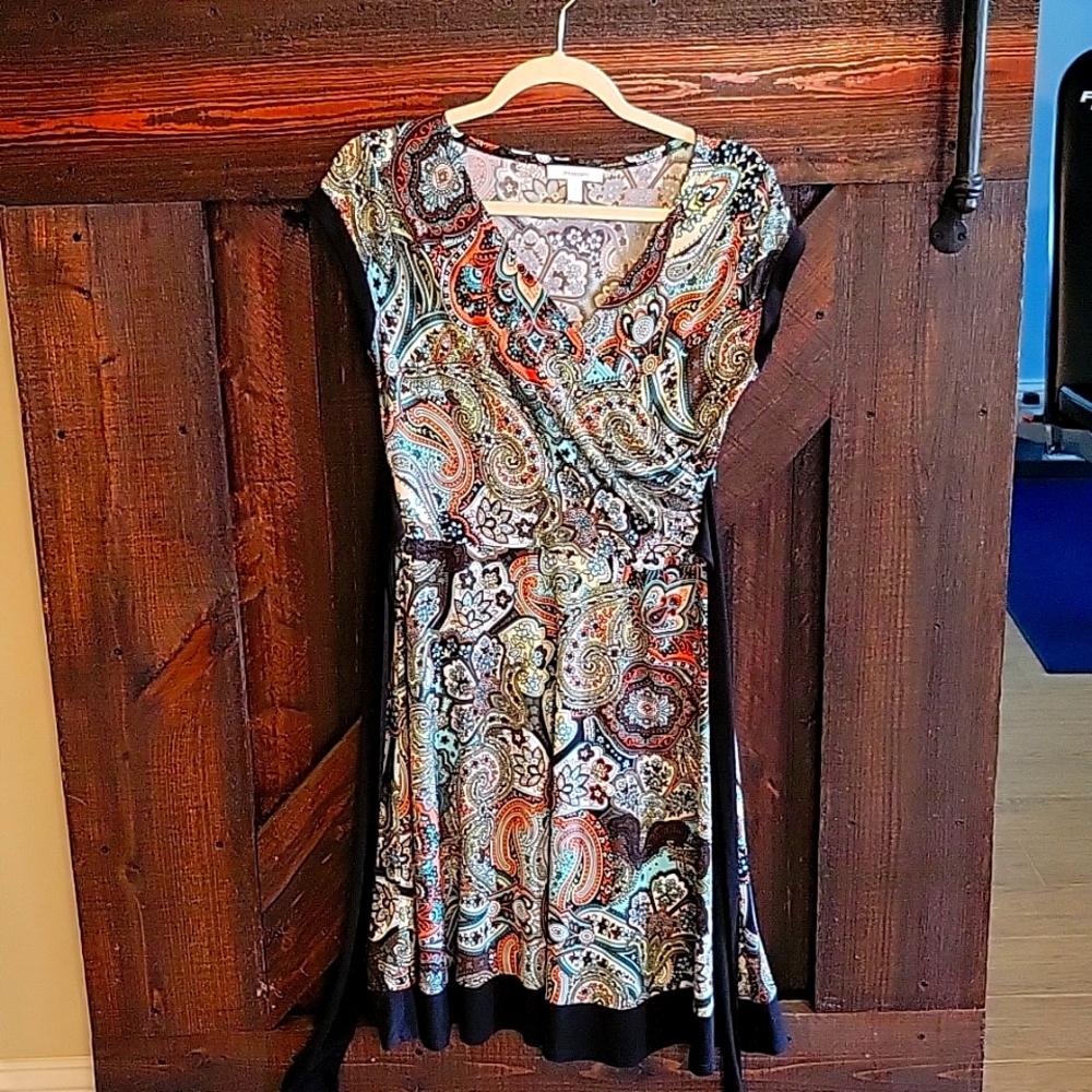 Pretty dress!